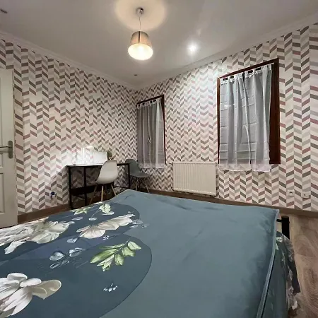 ヴィラ Grande Maison De 120m2 Avec Cour / 4 Chambres *